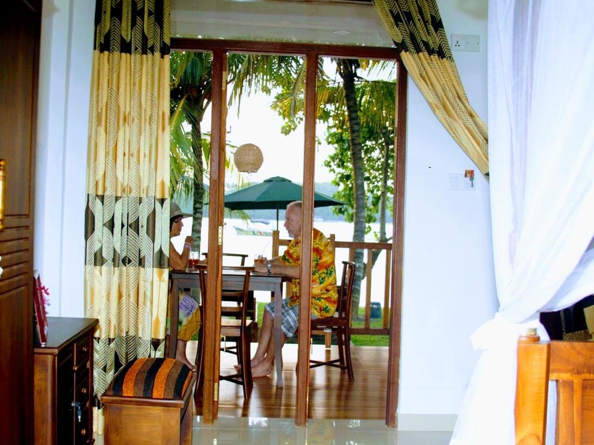 Koggala Lake View P&J Villa Dış mekan fotoğraf